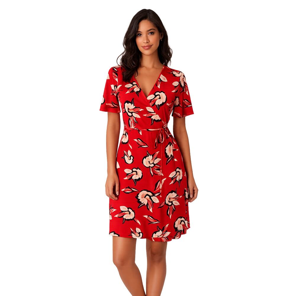 DIANE VON FURSTENBERG Floral Short Sleeve Silk Wrap Dress in Red Size 6